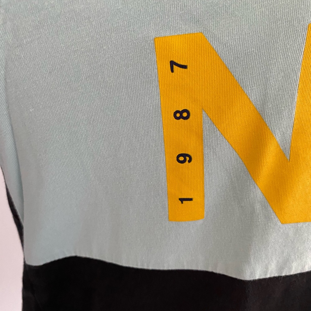 T-shirt - Picture 2 of 7